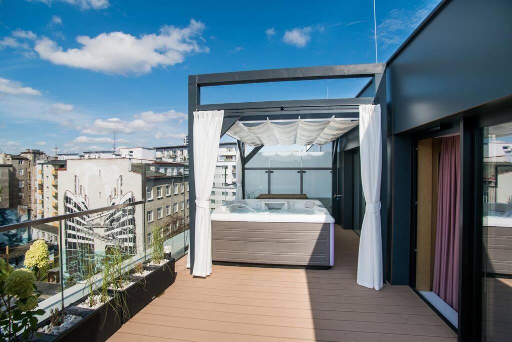 Ferienwohnung Luksusowy Penthouse Z Jacuzzi I Widokiem Na Morze Gdynia Exterior foto