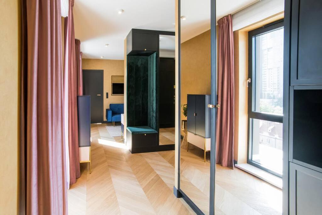 Ferienwohnung Luksusowy Penthouse Z Jacuzzi I Widokiem Na Morze Gdynia Exterior foto